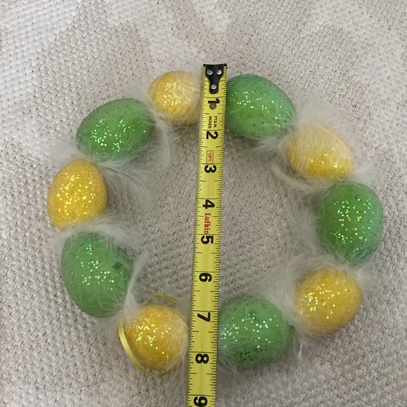 Easter 🐣 decorations 1 wreath, 1 yellow chick 🐥 - Picture 10 of 12